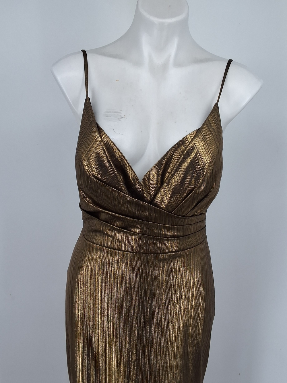 Mac Duggal Gold Sequin V-Neck Maxi Gown - Picture 4 of 11